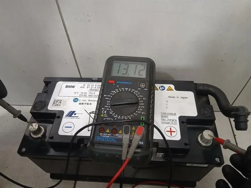 BMW 4 (G22 / G23 / G26)  BMW M3 M4 G80 G81 G83 61218092859 BATTERY Lithium-ion Li-ion 70Ah 770A Body type: Convertible
Fuel: Petrol