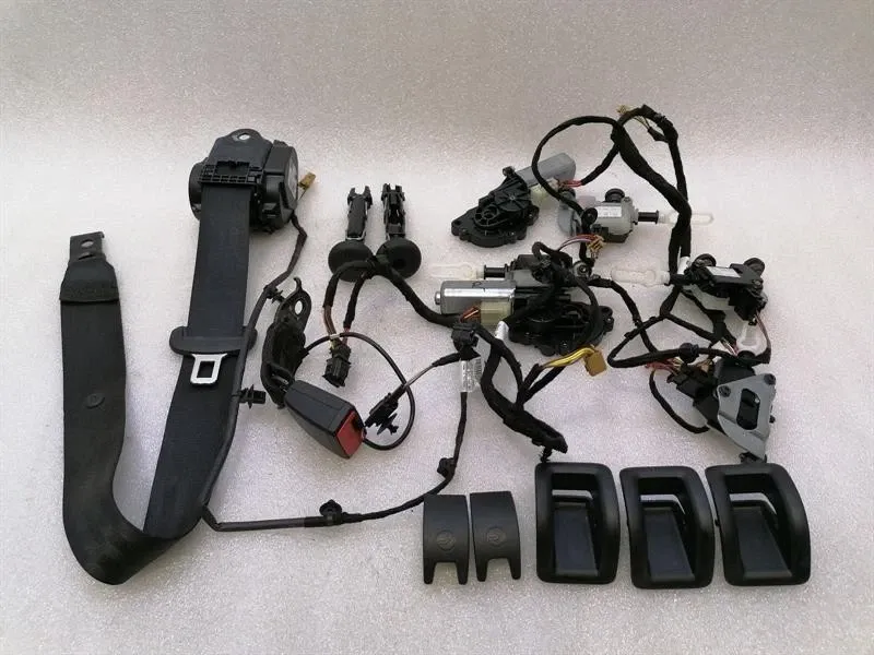 Bentley Bentayga Bentley Bentayga 36A MK2 rear seat engine set 36A857807A rear zits actuator Body type: SUV
Fuel: Petrol