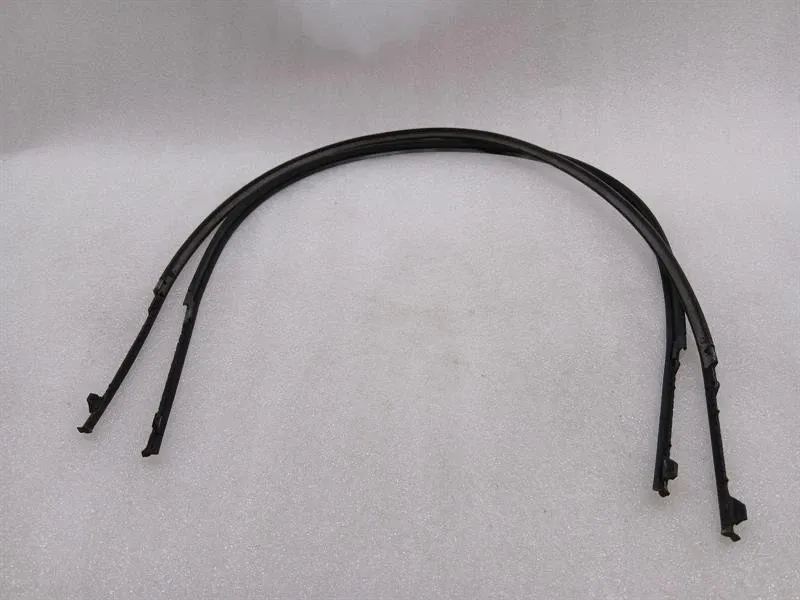 Porsche 911 (991) Porsche 911 991 roof rail seal set 99156690200 seal roof run set