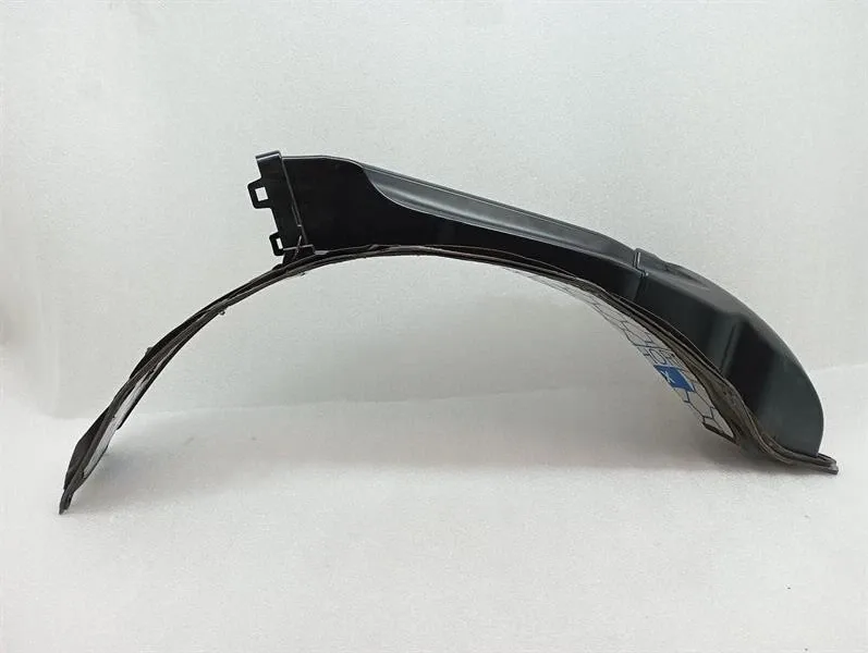 Porsche 911 (992) Porsche 911 992 Turbo Air Intake Right 992819724C Air Duct 992819634B Body type: Convertible
Fuel: Petrol