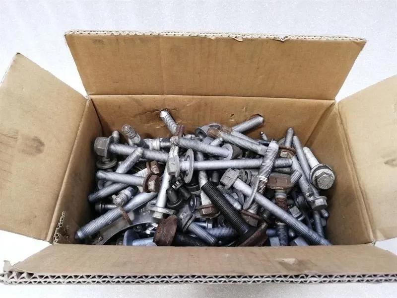 Porsche Macan PORSCHE MACAN 95B SUSPENSION SCREWS BOLTS FROM ONE CAR SET BOLTS