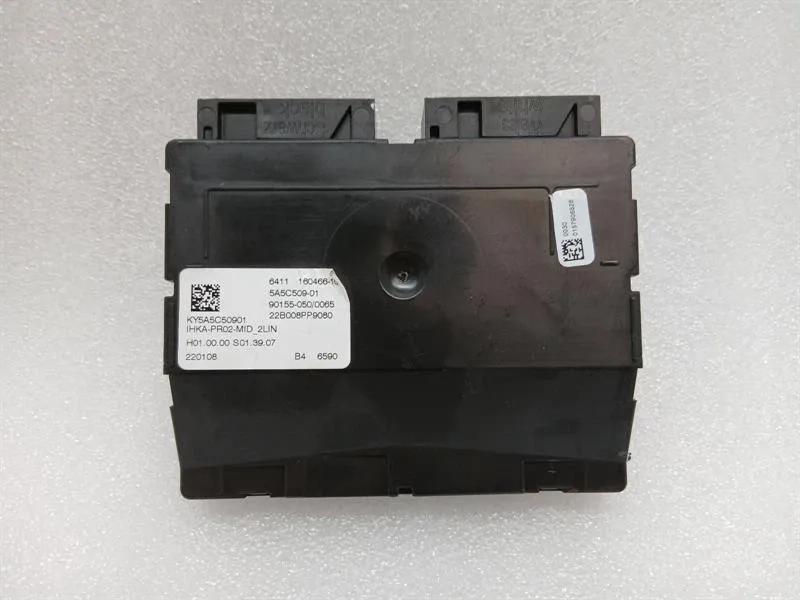 BMW 3 (G20 / G21) BMW 3 Series M3 G80 G20 Electronic Module 160466 BCM SAM ECU Body type: Saloon
Fuel: Petrol