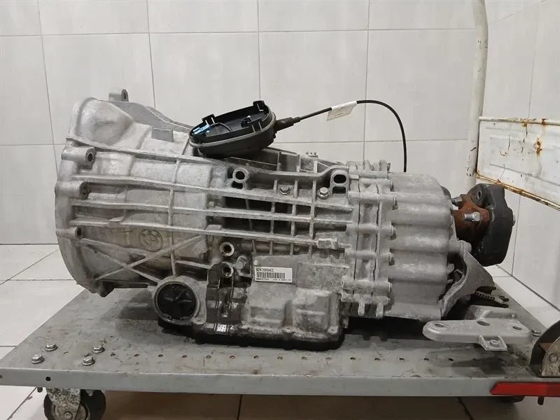 BMW 4 (F32 / F33 / F36) BMW M4 F82 M3 F80 Gearbox GS7D36SG Gearbox 28007853557 28007853559 DKG