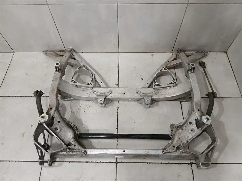 BMW 4 (F32 / F33 / F36) BMW M4 F82 Beam Subframe Front 2284630 Front Axle Carrier 31112284630 M3 F80 Body type: Coupe
Fuel: Petrol