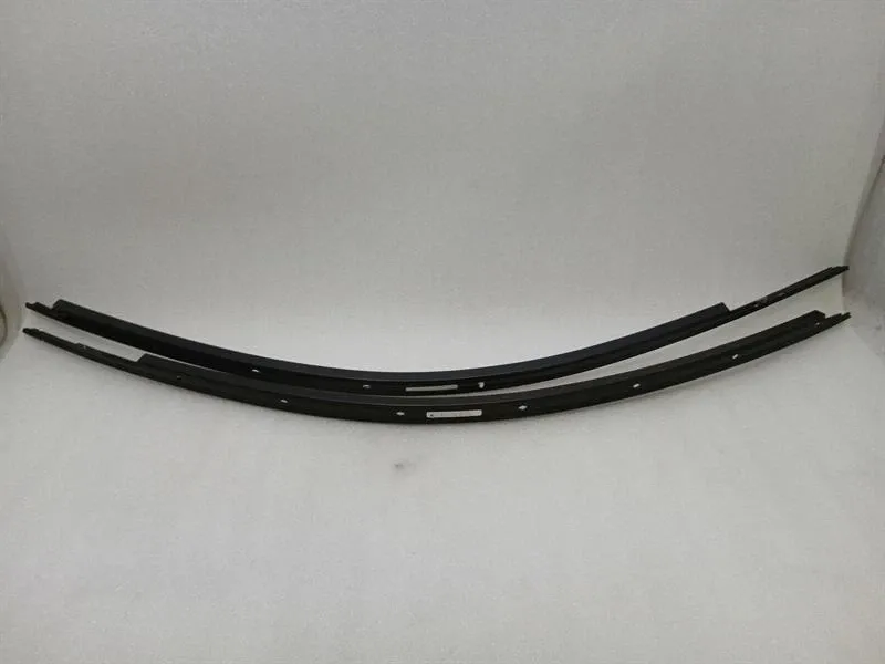 Porsche Boxster (981) Porsche Cayman 718 GT4 Body Moulding 98153748109 Strip SET OF 2 SET Body type: Coupe
Fuel: Petrol