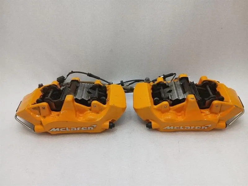 McLaren 720S Brake Calipers 14CA108CP FRONT SET Brake Caliper FRONT SET 14CA140CP Brand/Model: MCLAREN 720S
Year: 2019
Engine: 39...