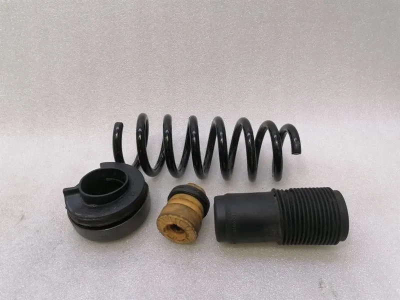 Audi R8 Audi R8 4S Performance coil spring rear 4S0512019G suspension spring rear Body type: Coupe
Fuel: Petrol