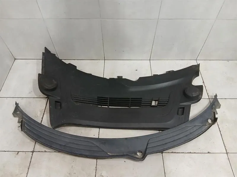 Porsche 911 (991) Porsche 911 991 Windshield Cover Set 99155536706 LHD Front Trim Set Body type: Coupe
Fuel: Petrol