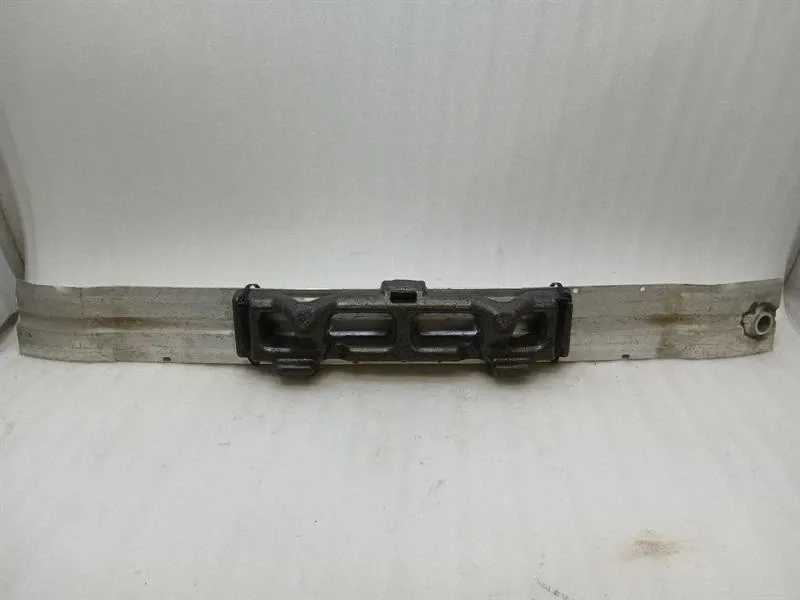 Porsche Macan Porsche Macan 95B Front Bumper Beam 8R0807113D Front Bumper Carrier Body type: SUV
Fuel: Petrol