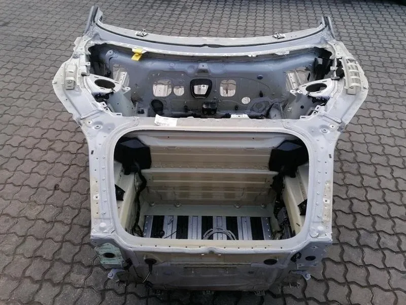Porsche 911 (991) Porsche 911 991 Front End Clip 99150199101 Lock Carrier Front Mask C4 AWD Body type: Coupe
Fuel: Petrol