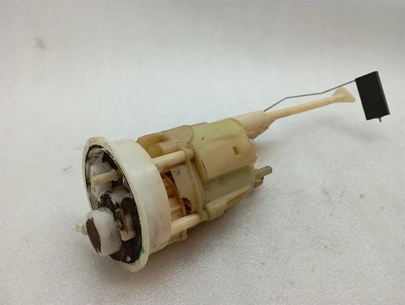 Porsche 911 (996) Porsche Boxster 986 Fuel Pump Electric 99662010200 Fuel Pump Body type: Convertible
Fuel: Petrol