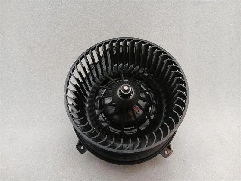 Lamborghini Huracan LP640 EVO Heater Blower 4S1820021 Engine Heater Blower Brand/Model: LAMBORGHINI HURACAN
Year: 2020
Eng...