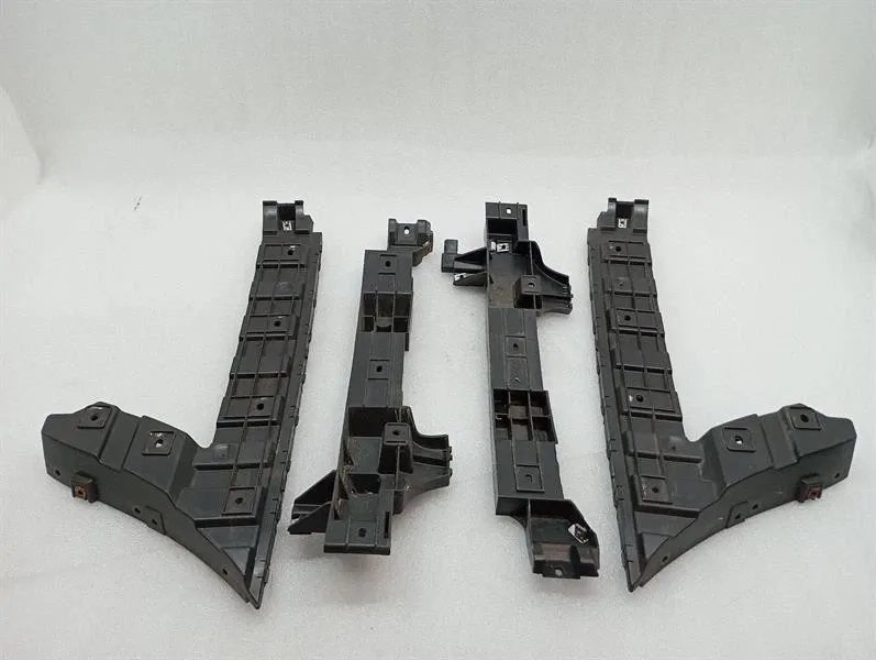 Bentley Continental GT, GTC, Flying Spur Bentley Continental GT W12 rear bumper holder bracket 3W8807394 holder carrier Body type: Coupe
Fuel: Petrol