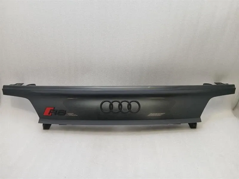 Audi R8 AUDI R8 4S COVER 4S8807649F REAR LID BUMPER PART CENTRE REAR TRIM