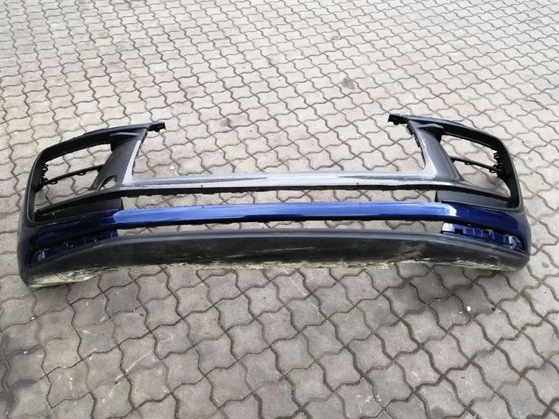 Porsche Macan Porsche Macan 95B front bumper 95B807221AK front bumper defect Body type: SUV
Fuel: Petrol