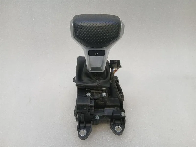 Audi R8 AUDI R8 4S PERFORMANCE Gear Selector 4S2713041C RHD UK JPN AU