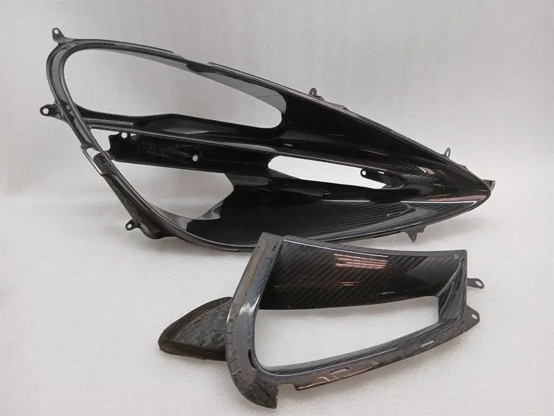 McLaren 720S CARBON RIGHT HEADLIGHT TRIM SURROUND 14AA508CP Fairing MSO Brand/Model: MCLAREN 720S
Year: 2018
Engine: 39...