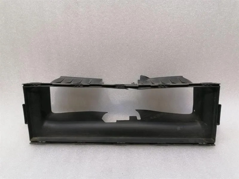 Porsche 911 (992) Porsche 911 992 Cover 992815217C Fairing Radiator Air Guide Body type: Convertible
Fuel: Petrol