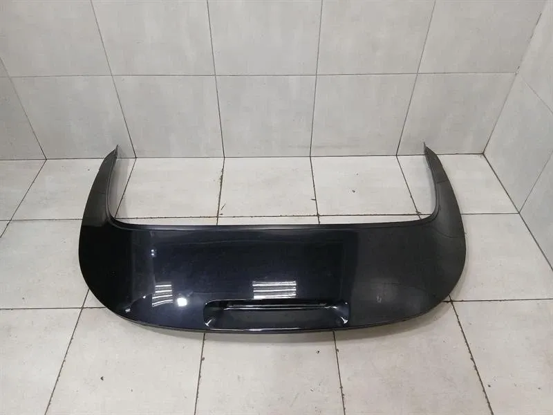 Porsche 911 (996) Porsche 911 996 convertible soft top cover 99651401101 hood box lid Body type: Convertible
Fuel: Petrol