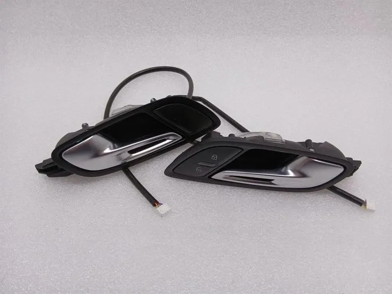 Audi R8 AUDI R8 TYPE 42 5.2 V10 COUPE Door Inner Handle 8J1837019A SET Interior Door Handle