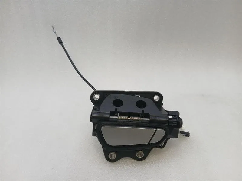 Ferrari 296 GTS F171 door handle 919640 Alluminio Opaco LH door handle LEFT Brand/Model: FERRARI 296
Year: 2025
Engine: 299...