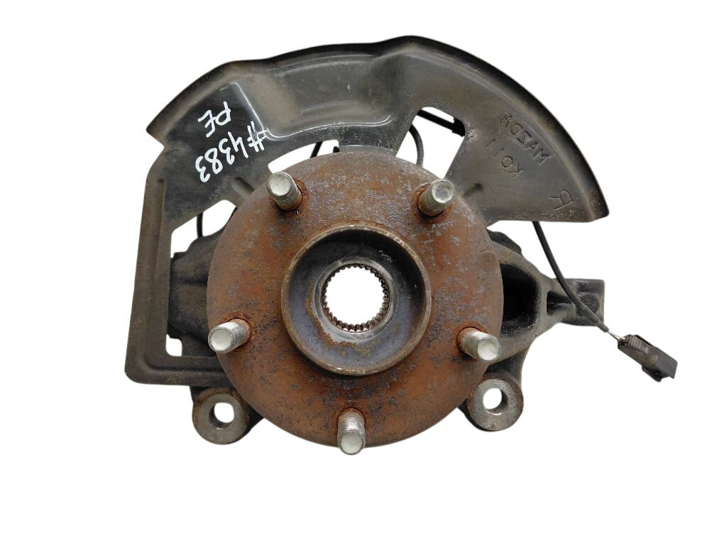 Mazda 6 (GH) Wheel bearing housing front right GHP933021 Wheel bearing housing front right MAZ...