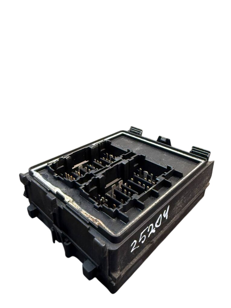 Ford Transit Connect / Tourneo Connect Fuse box KT1T14D068DC 2433349 KT1T14D068DD Fuse box FORD...