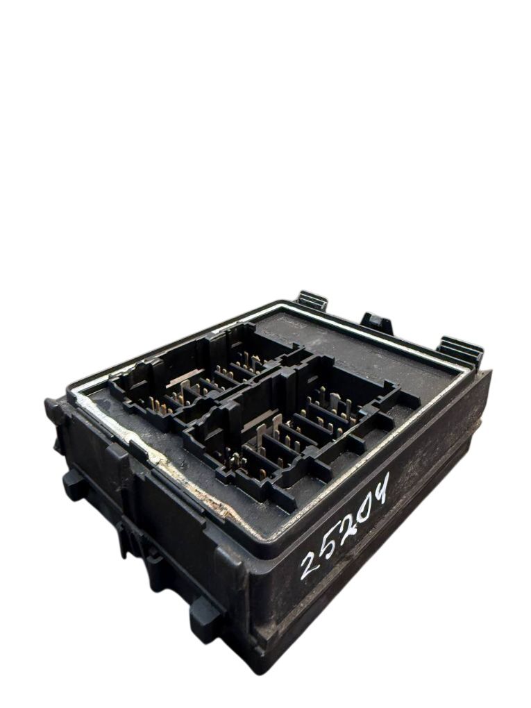 KT1T14D068DC 2433349 KT1T14D068DD Fuse box FORD TRANSIT / TOURNEO CONNECT II (2013-2022)