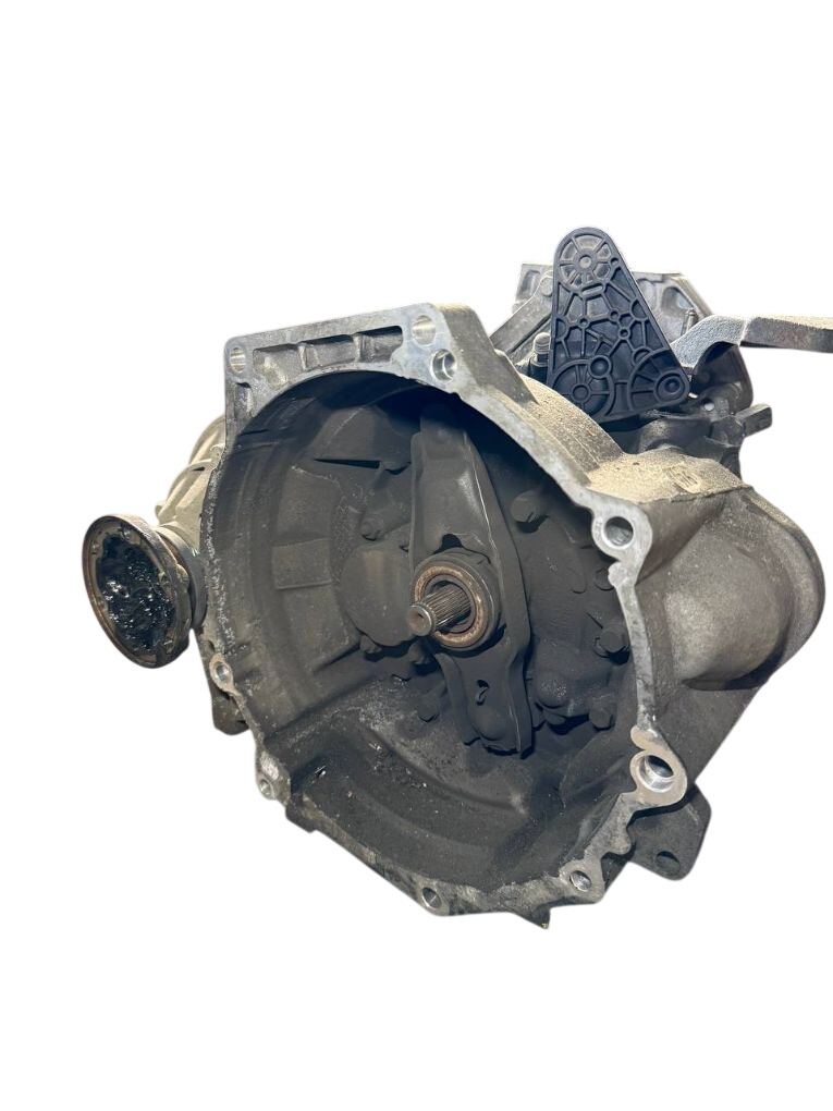 Volkswagen Passat (B7) Gearbox MYP 02S300047M 02S300047MX Gearbox VW PASSAT B7...