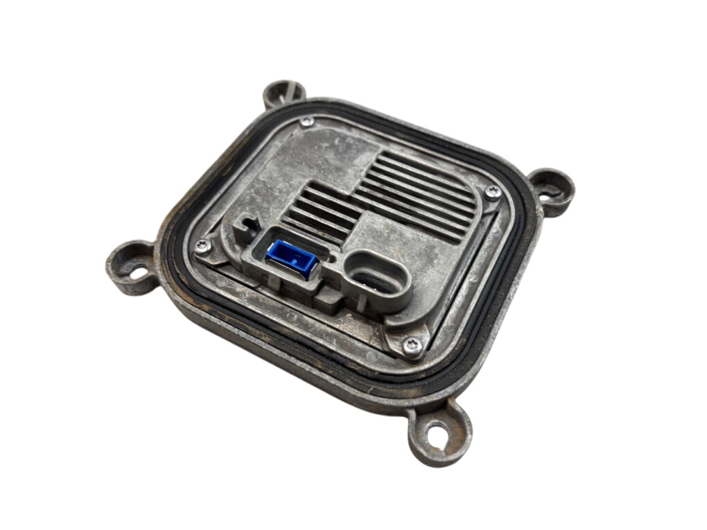 Ford Mustang Xenon control unit right 5324220 Xenon control unit right FORD MUSTANG V...