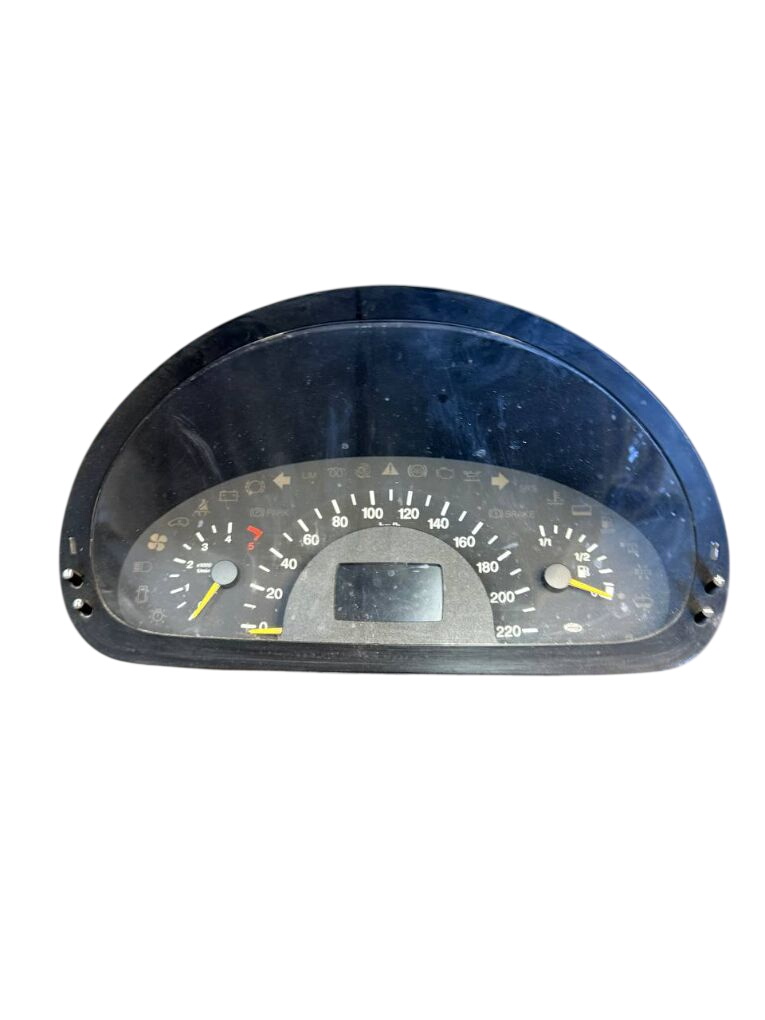 Mercedes-Benz Viano / Vito (W639) приборы Instrument cluster — MERCEDES-BENZ VITO / VIANO...