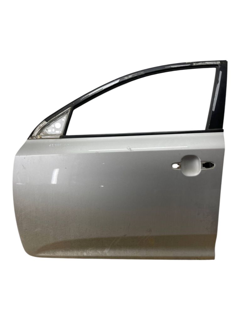 Kia ceed (ED) Door Front Left