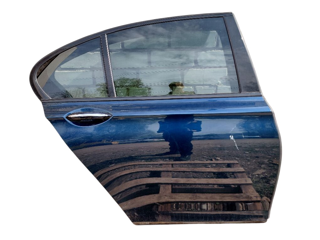 BMW 7 (F01 / F02 / F03 / F04) Door — rear right Door — rear right — BMW 7 (F01, F02) (2008-2016...