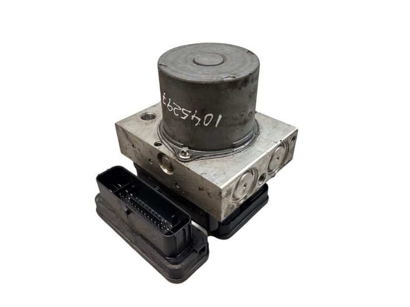 8W0614517J ABS hydraulic unit / pump AUDI A4 (8W, B9) (2015-)