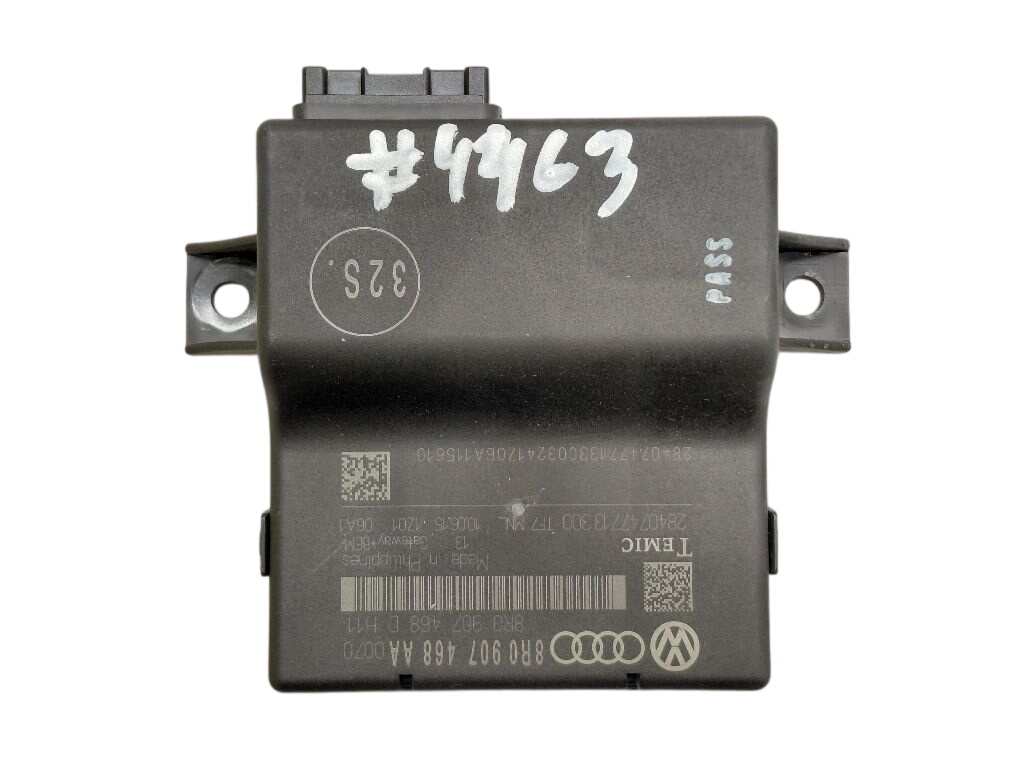Audi A4 (B8) Central gateway module 8R0907468AA 8R0907468D Central gateway module A...
