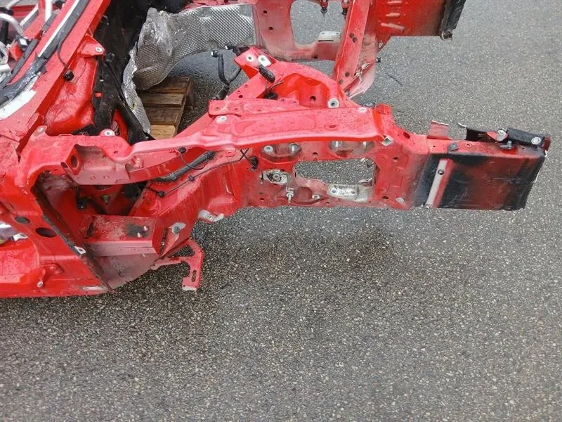 Ferrari Roma F169 Right Front Chassis Leg 985806661 Right Front Wheel Arch Damaged