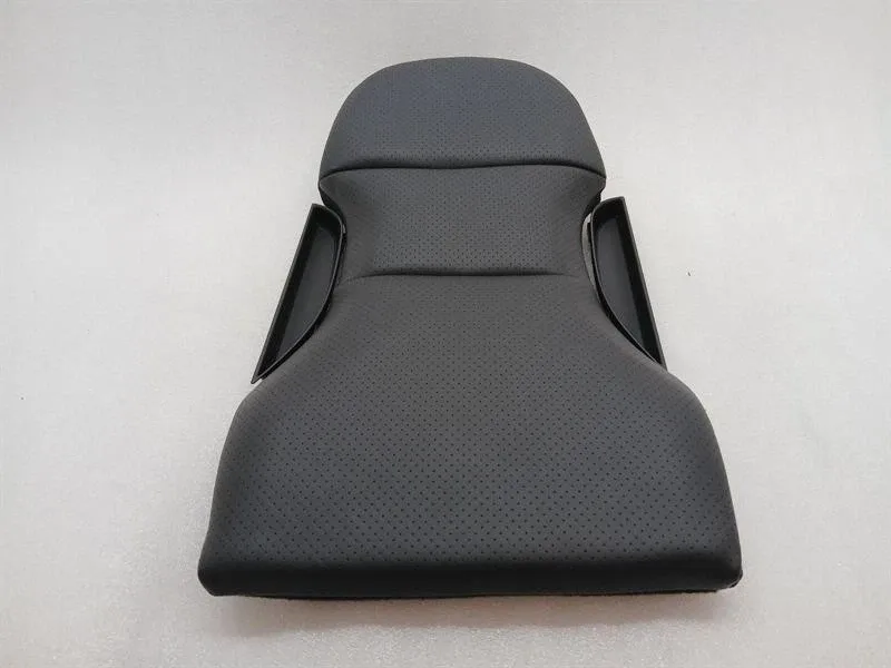 Porsche 911 (991) Porsche 911 991 Speedster LWB Carbon Seat Insert 91852191200 Seat Backrest Body type: Coupe
Fuel: Petrol