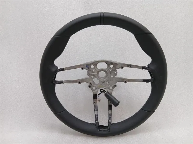 Porsche 911 (991) Porsche 911 992 Sport Steering Wheel 992419091CB Steering Wheel Heated GT 36 CM Body type: Coupe
Fuel: Petrol