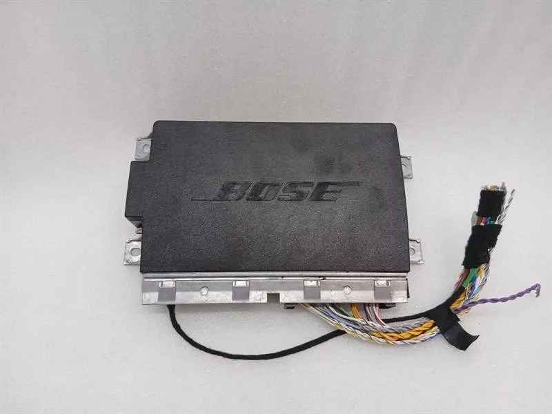 Porsche Cayman (981) Porsche Cayman 718 GT4 Amplifier 4G5035223E Bose Amp Body type: Coupe
Fuel: Petrol