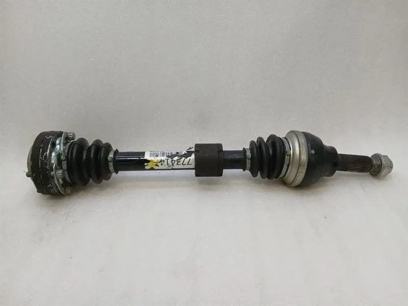 Ferrari Roma F169 drive shaft rear right 773414 rear right drive shaft Brand/Model: FERRARI ROMA
Year: 2023
Engine: 38...