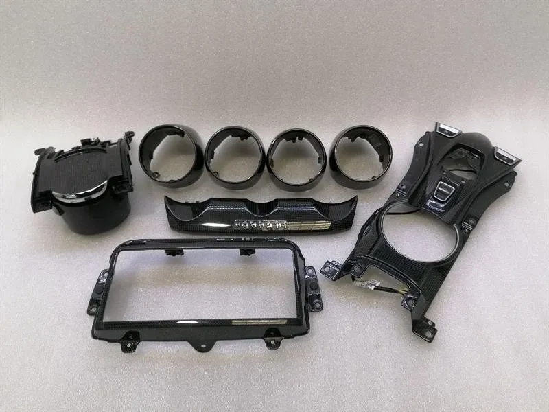 Ferrari California Ferrari California T F149 14-17 86296400 Carbon Fiber Set Bar Cover Dash Trim Body type: Convertible
Fuel: Petrol