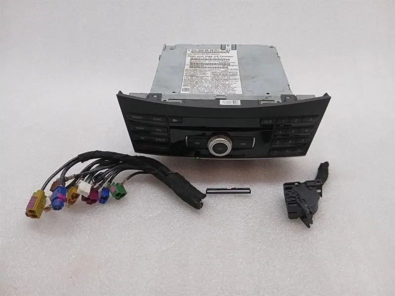 MERCEDES E CLASS W212 CD PLAYER A2129008609 COMMAND AUDIO SYSTEM CONTROLLER