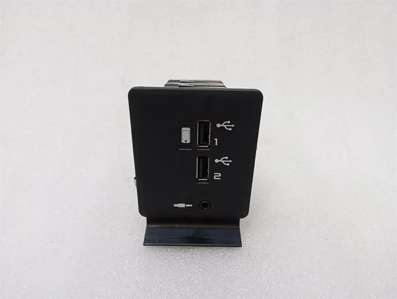 McLaren 720S Coupe Electronic module 14MA406CP control unit USB PORT