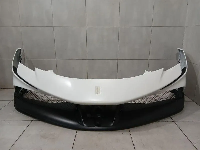 Ferrari SF90 F173 Front Bumper 985953024 Carbon Fiber Front Bumper COMPLETE