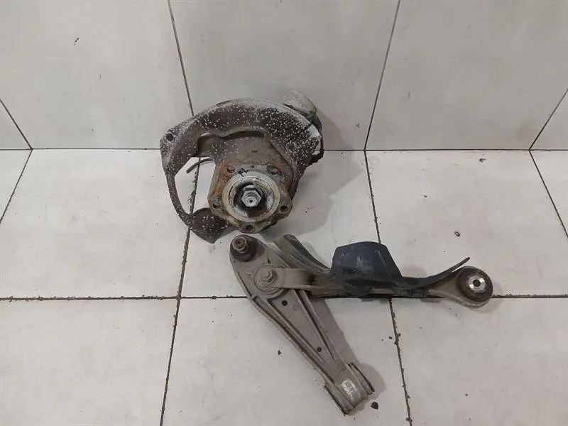 Porsche 911 (991) Porsche Cayman 981 Left Front Hub 99134115705 Wheel Bearing Housing Front Left Body type: Coupe
Fuel: Petrol