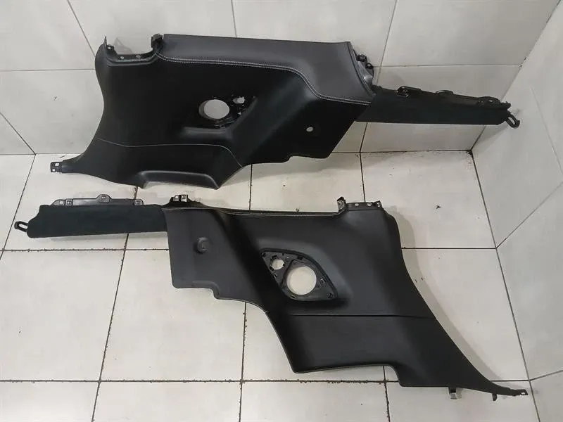 Porsche 911 (991) Porsche 911 991 trim set 99155507116 rear 1/4 panel set leather Body type: Coupe
Fuel: Petrol