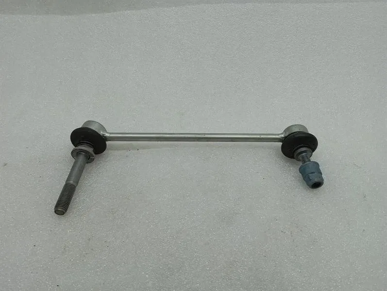 Porsche 911 (991) Porsche 911 991 GT3 Stabilizer Linkage Front 99134306980 Stabilizer Bar Body type: Coupe
Fuel: Petrol