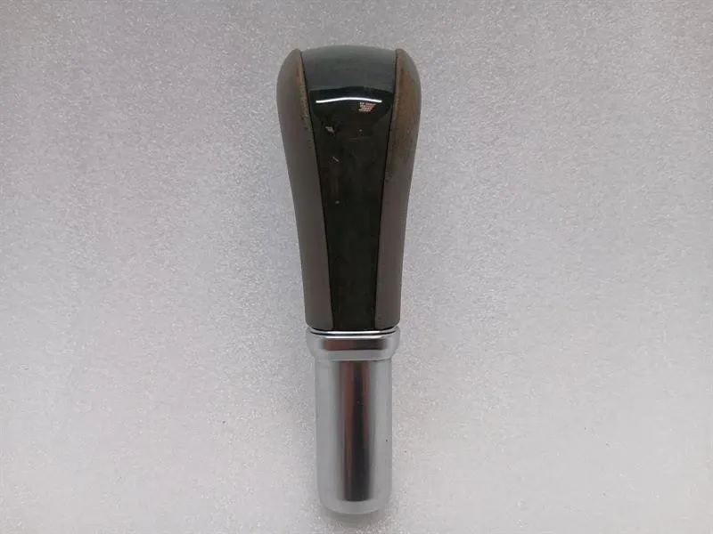 Porsche Cayenne Porsche Cayenne 958 92A gear knob 7P5713139B gear knob wood Body type: SUV
Fuel: Petrol