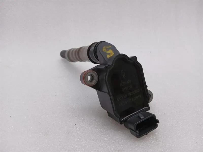 Ferrari SF90 F173 Ignition Coil 912709 SF90 Ignition Coil Brand/Model: FERRARI SF90
Year: 2025
Engine: 29...
