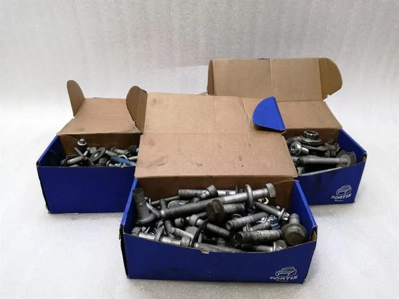 MERCEDES GLS 350D GLS166 SCREWS BOLTS FROM ONE CAR SET KIT BOLTS Suspension